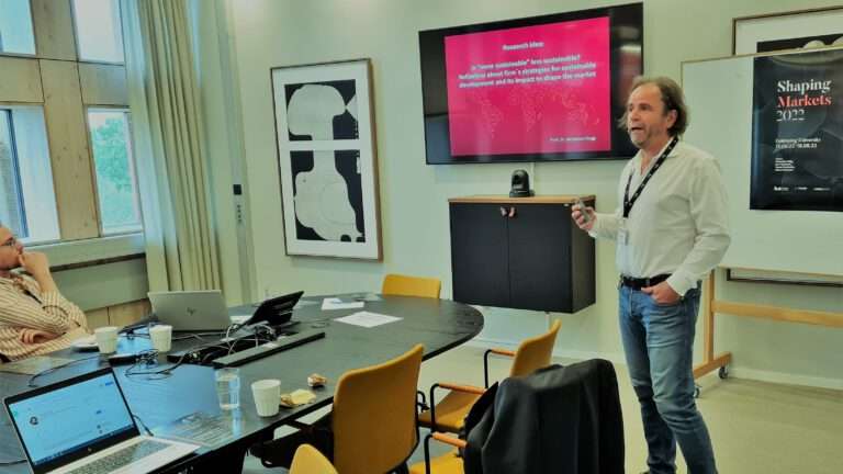 Vortrag Shaping Markets